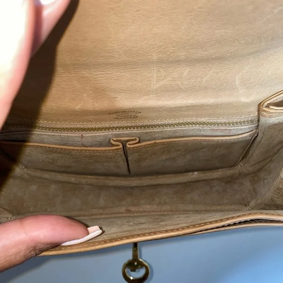 Vintage web gucci shoulder bag - Picture 9 of 10